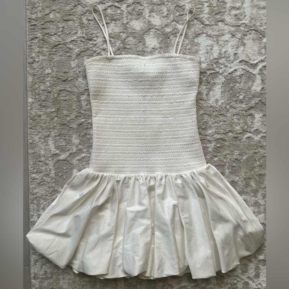 Alice + Olivia Arden Mini Dress Pockets Drop Waist Off-white Size 6 NWT